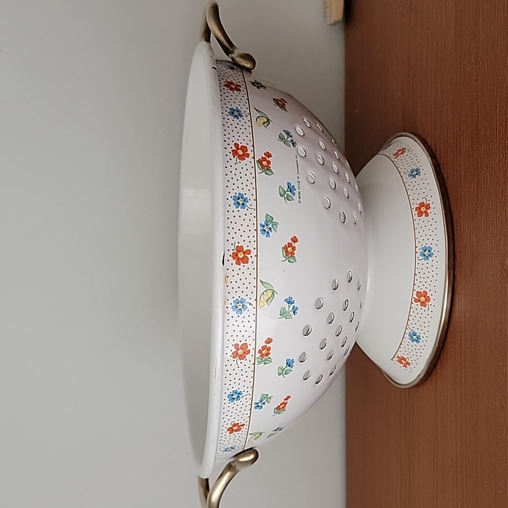 Vintage Kamenstein Colander Strainer Fruit Bowl Enamel  MCML XXXIV